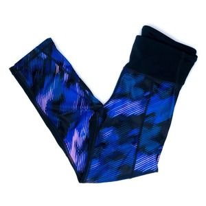 GapFit Sculpt Compression Capri Leggings